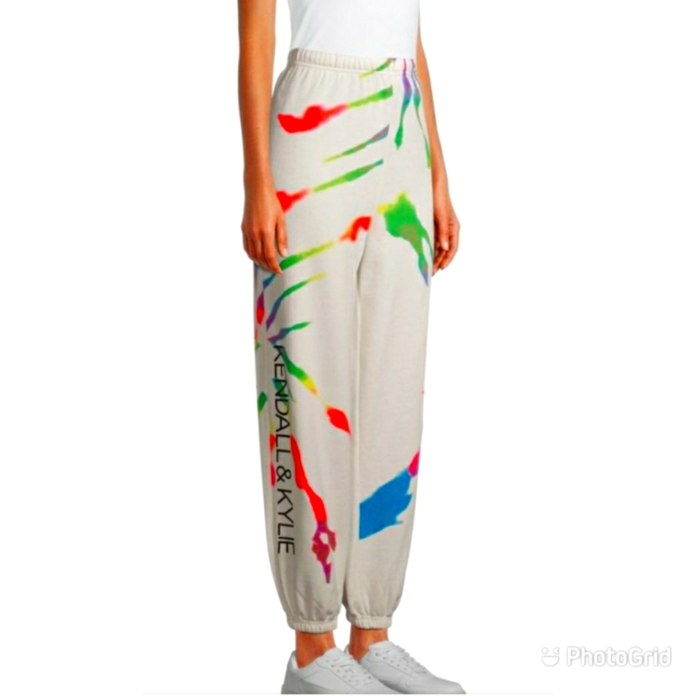 NWT! Kendall and Kylie Joggers